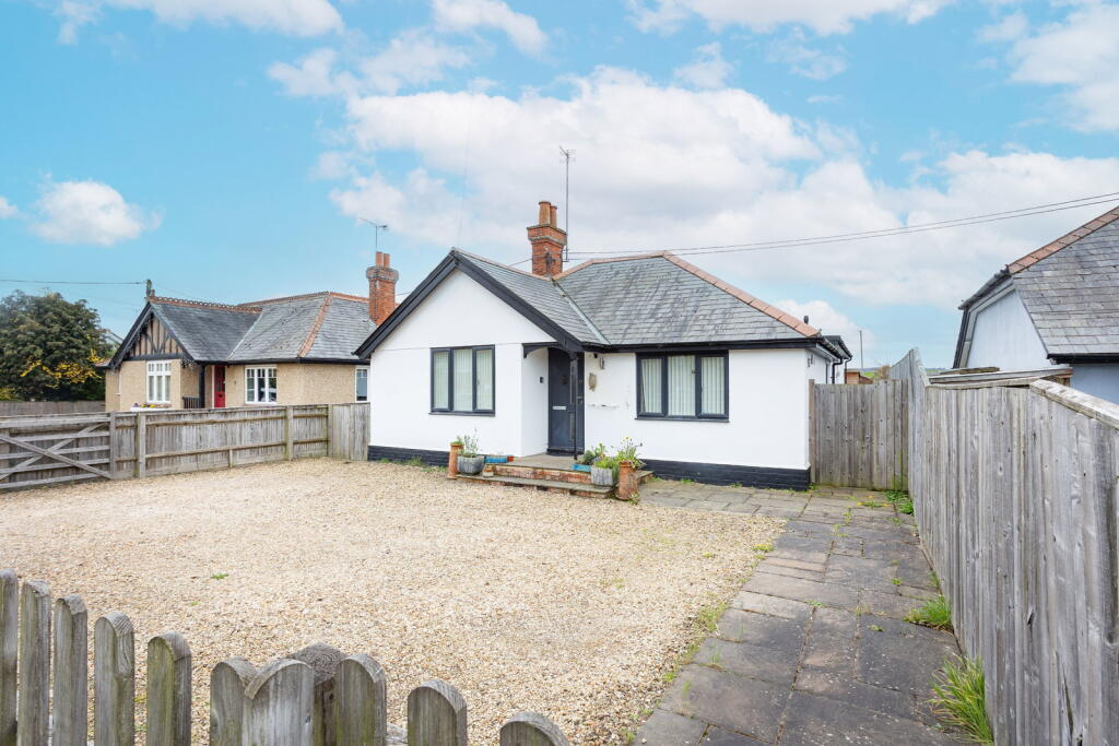 Main image of property: Papist Way, Cholsey, Wallingford, OX10 9QJ