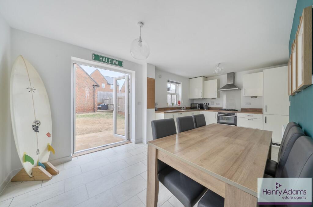 House in Portsmouth - View 5