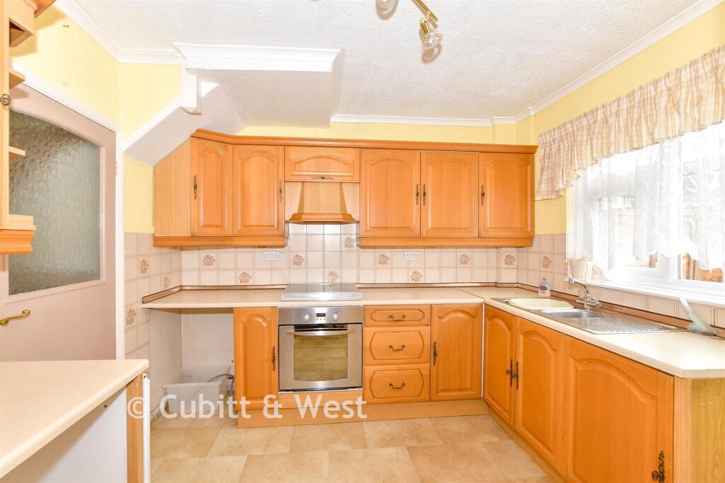Main image of property: Meyrick Road, Havant, Hampshire