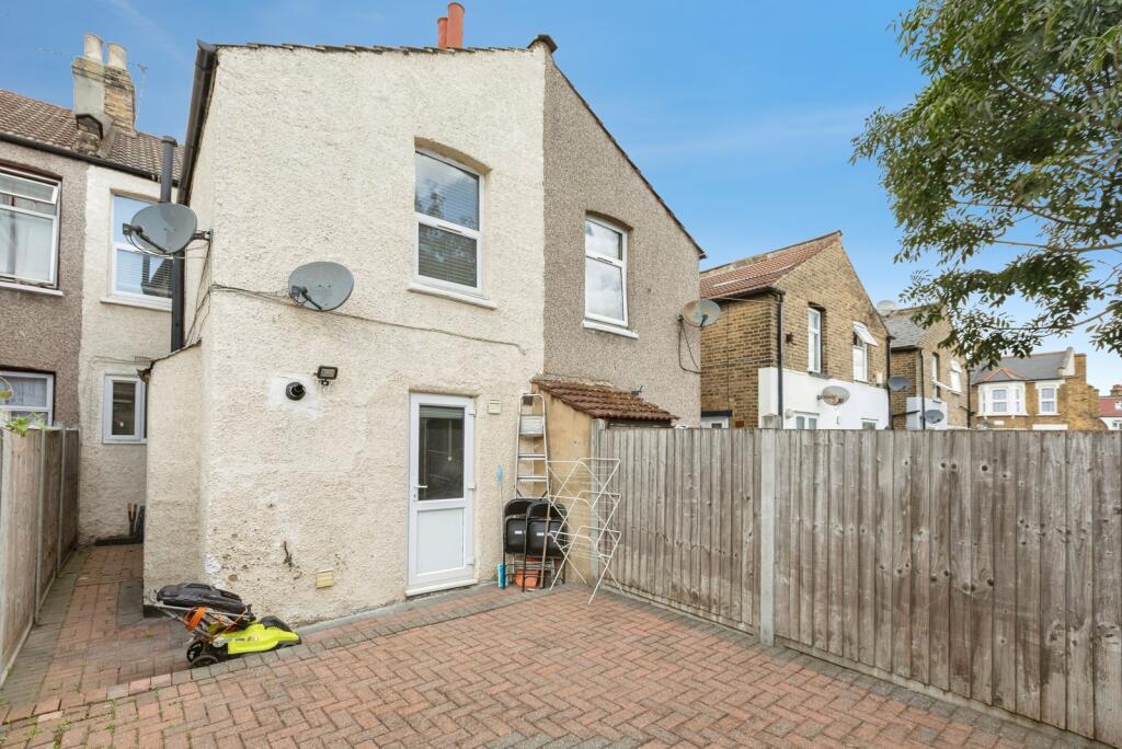 Property photo 11