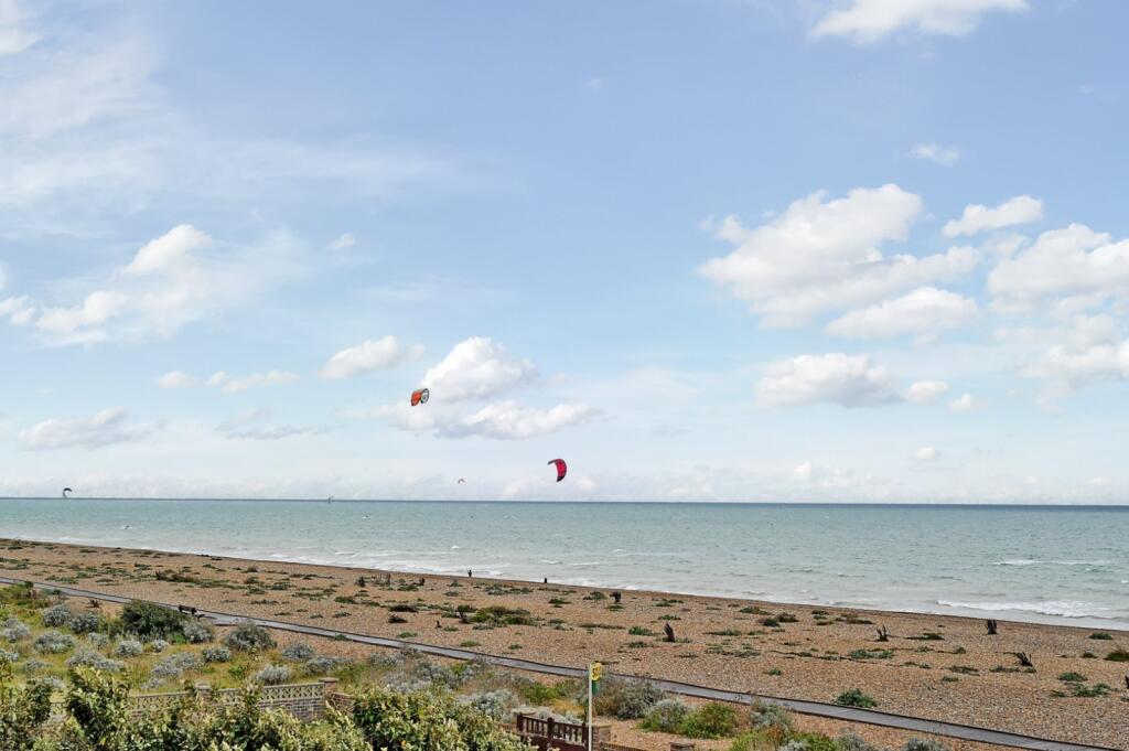 Beach Green, Shoreham, West Sussex, BN43 photo 2