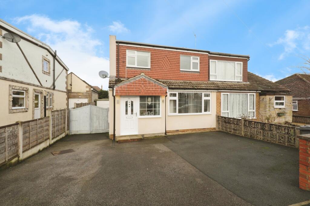 4-bed semi-detached on Wolsey Croft, Sherburn in Elmet, Leeds, North Yorkshire, LS25, £315,000