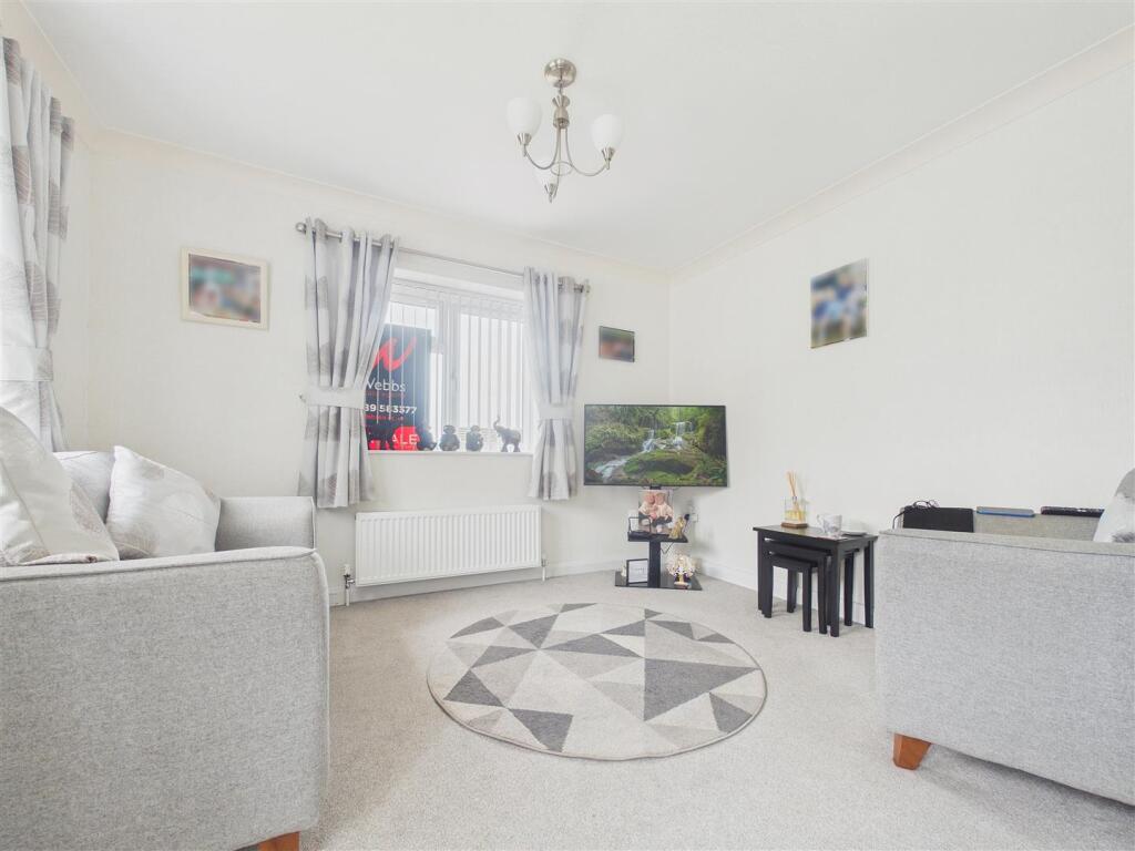 Lower Lodge, Rugeley Road photo 2