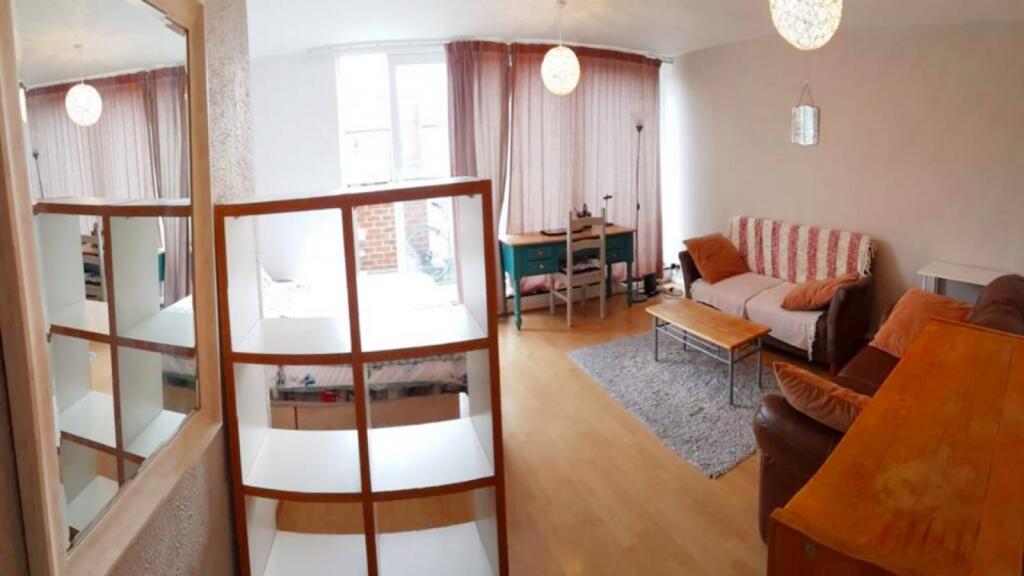 Property photo 8