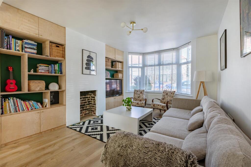 House in Hove, Brighton and Hove - View 2
