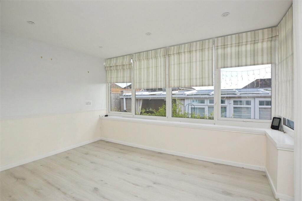 House in Plymouth - View 4
