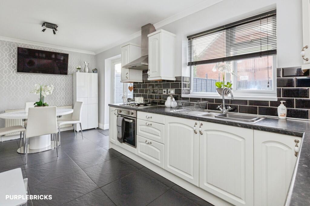 House in Blaby, Braunstone - View 4