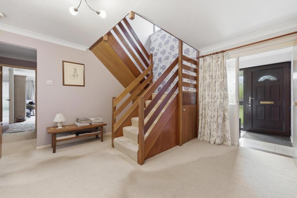 House in East Suffolk, Martlesham Heath, Martlesham - View 3