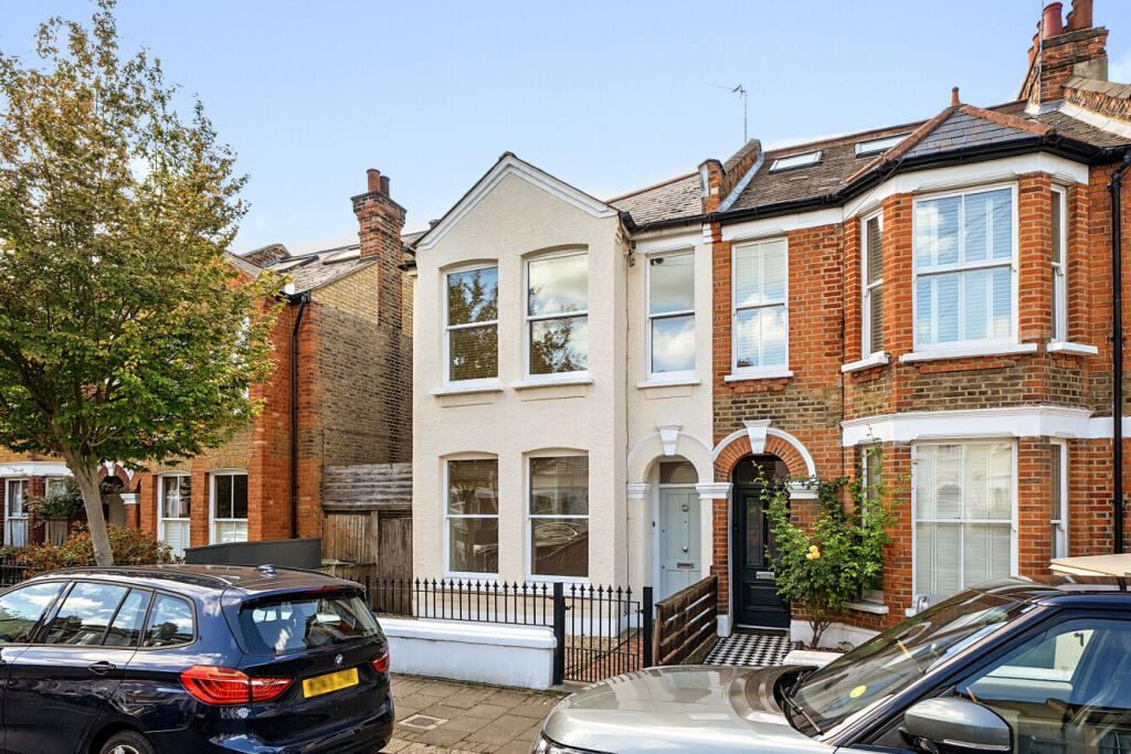 House in London, Streatham - View 3