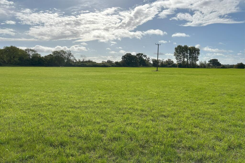 Main image of property: Land at North Farm, Wallingford Road