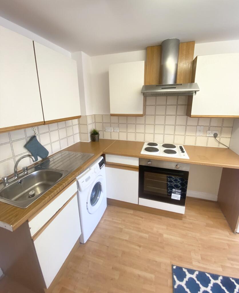Main image of property: Flat 23, 205 Clarendon Road, Leeds, LS2 9DU