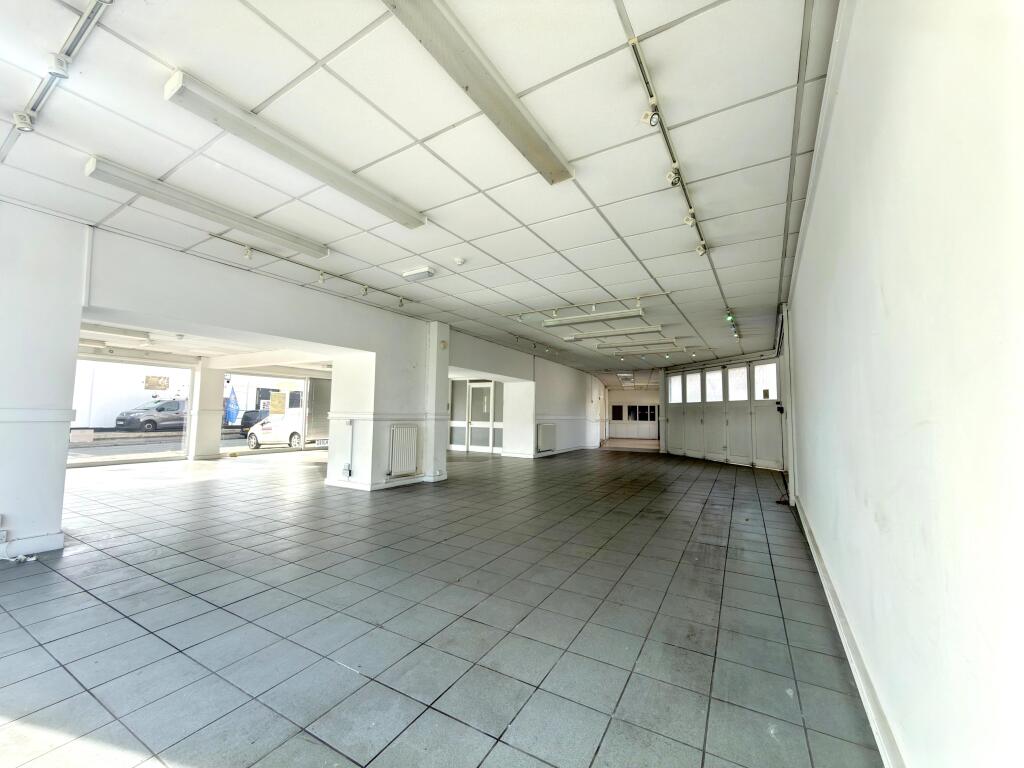 Apartment in Oxford - View 3