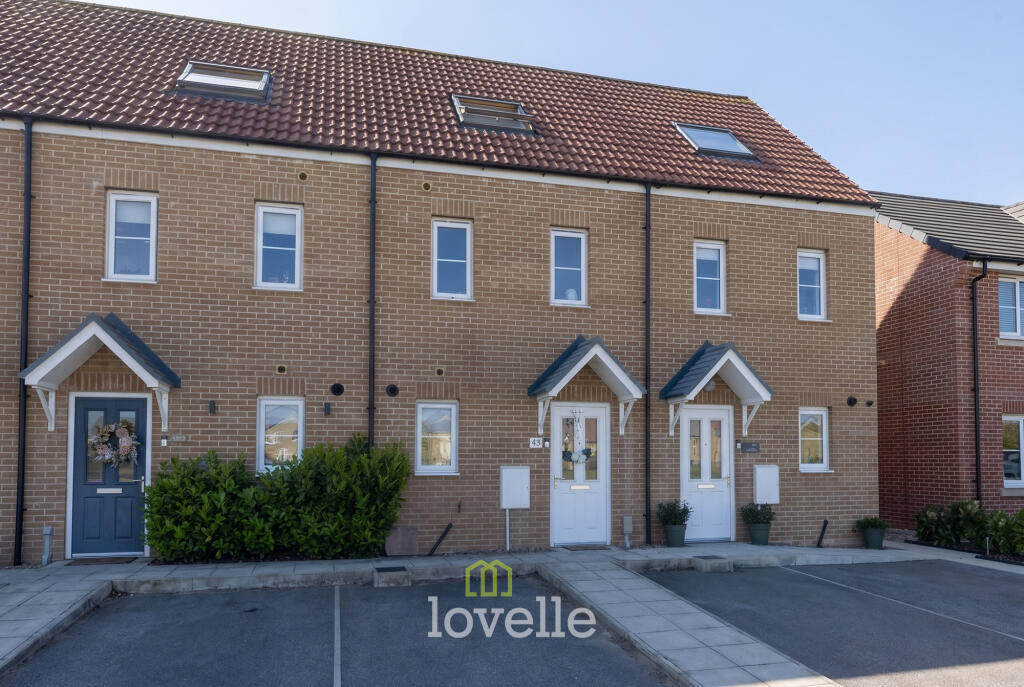 Main image of property: Parklands Avenue, Humberston, DN36