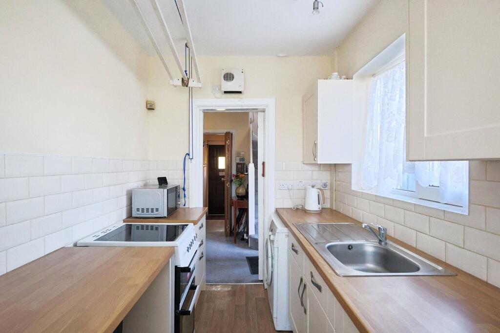 House in Manchester, Greater Manchester - View 5