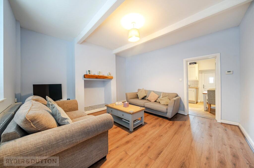 Kershaw Street, Glossop, Derbyshire, SK13 photo 3