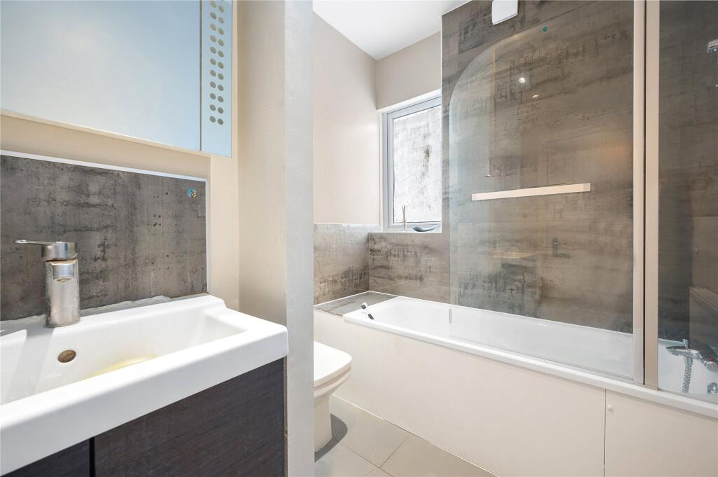 Apartment in London, Purley - View 4