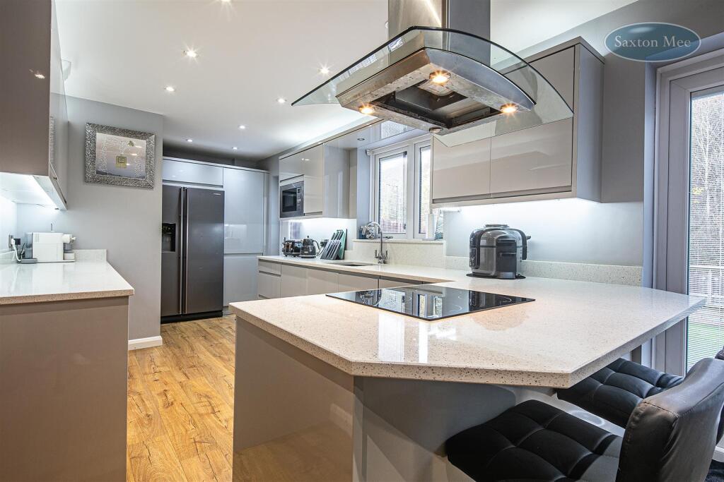Chambers View, Chapeltown, Sheffield photo 3