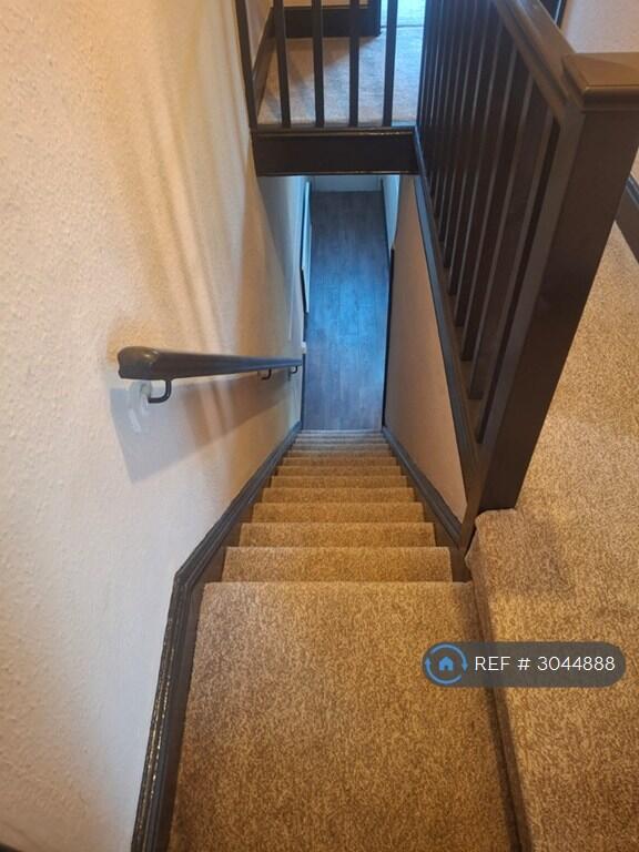 House in Stockport, Heaton Chapel - View 4
