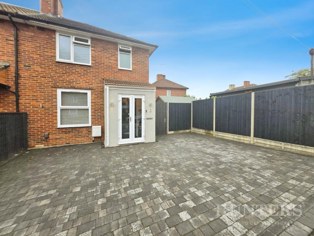 Main image of property: St Albans Grove, Carshalton, SM5 1NE