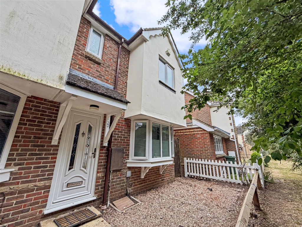 Main image of property: Pochard Way, Great Notley, Braintree