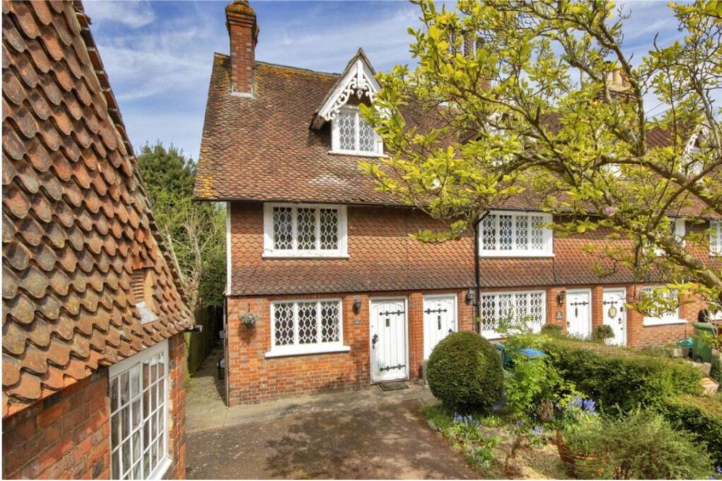 Main image of property: High Street, Sevenoaks, Kent