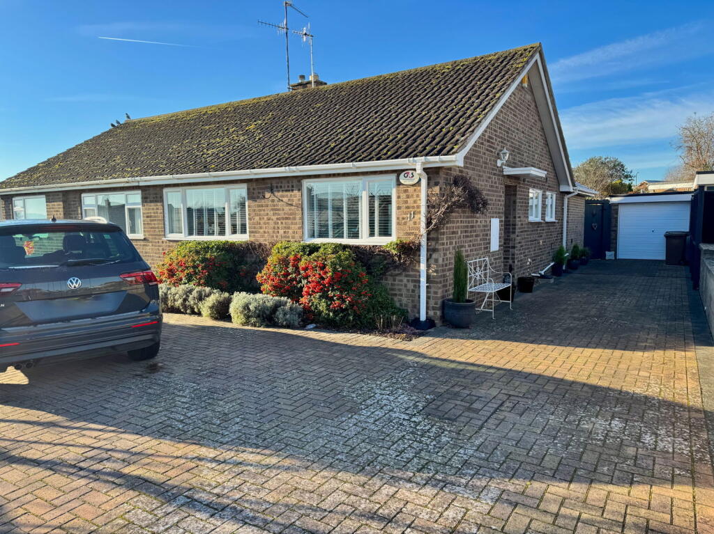 Main image of property: Merrybrook, Hampton, Evesham, WR11 2QF