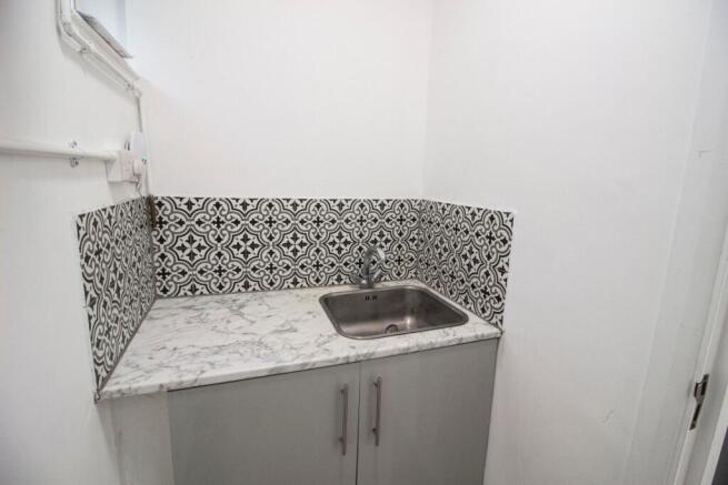 Unit 11 Barratt Way (5)