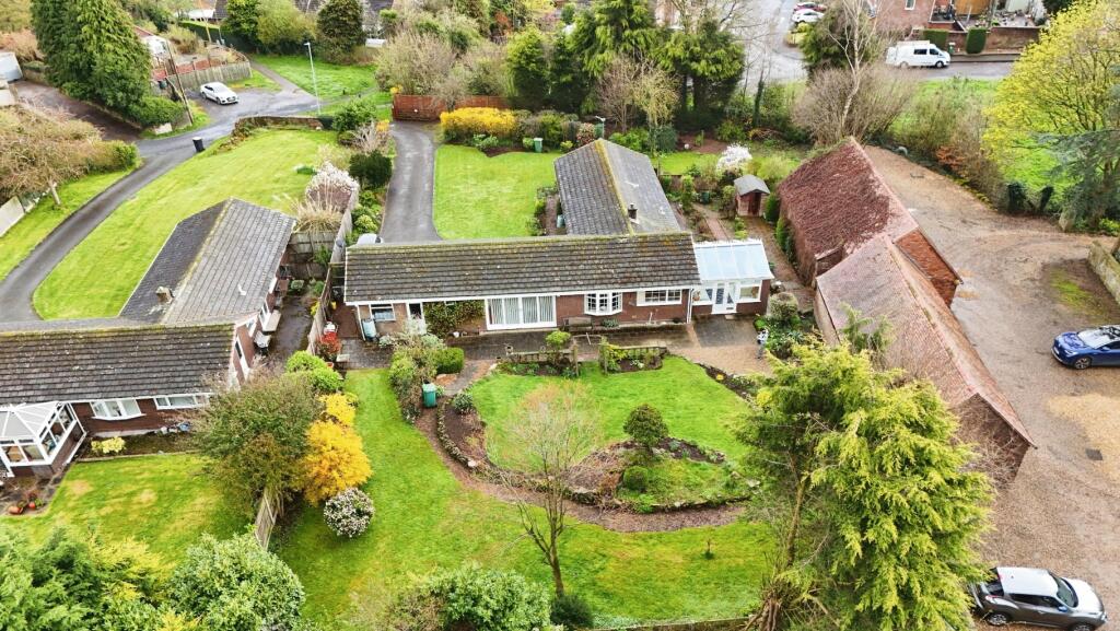 Stirchley Village, Telford, Shropshire, TF3 1DY photo 2