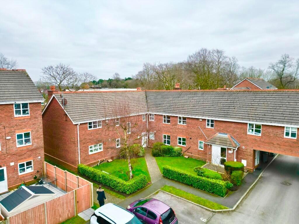 Apartment in Trafford, West Timperley
