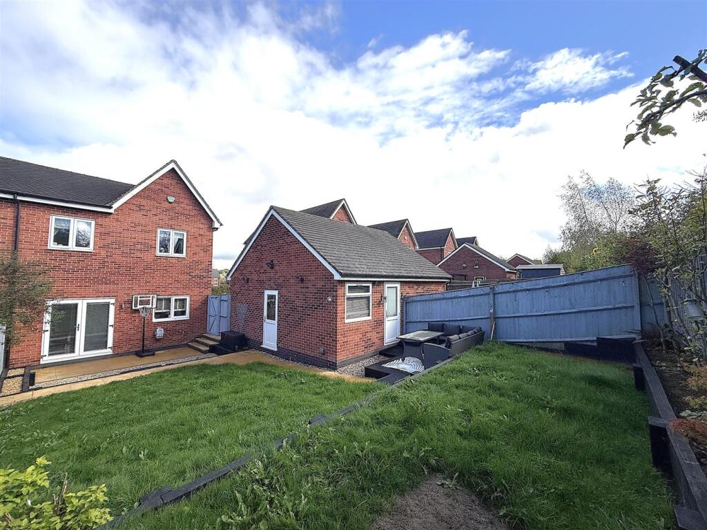 House in Derby - View 2