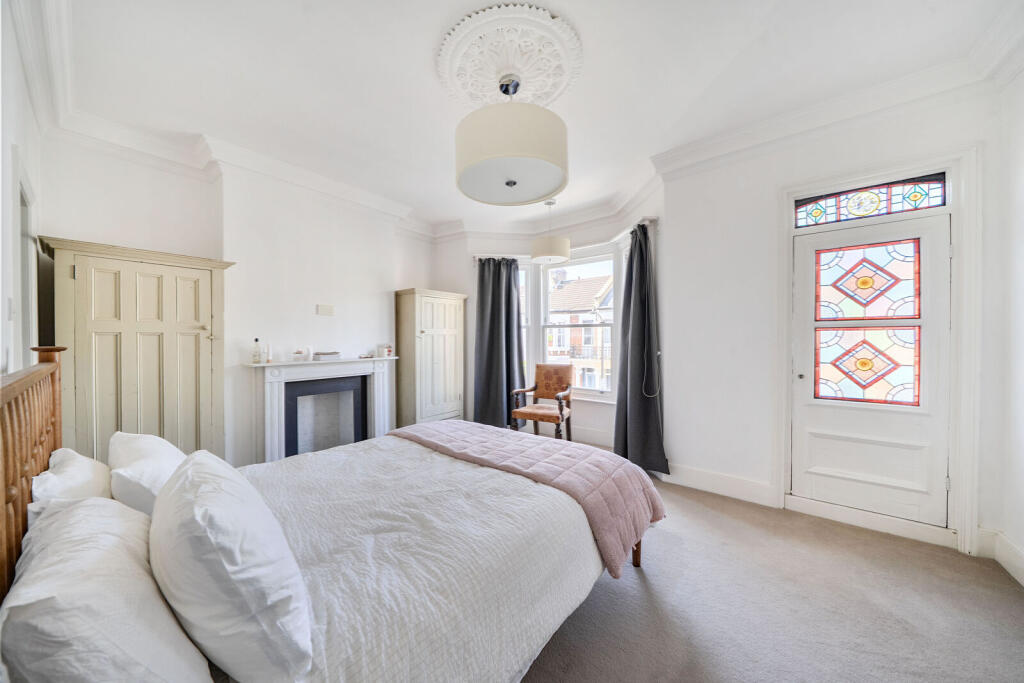 4 bedroom house for rent