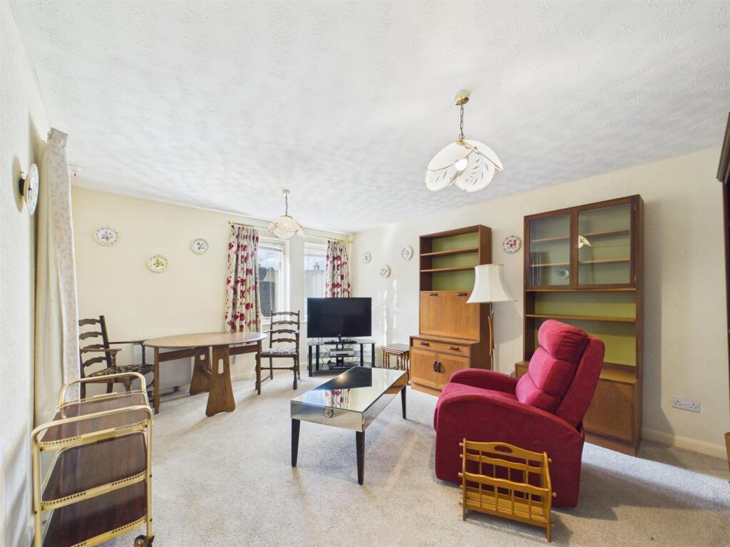 Apartment in Peterborough - View 5