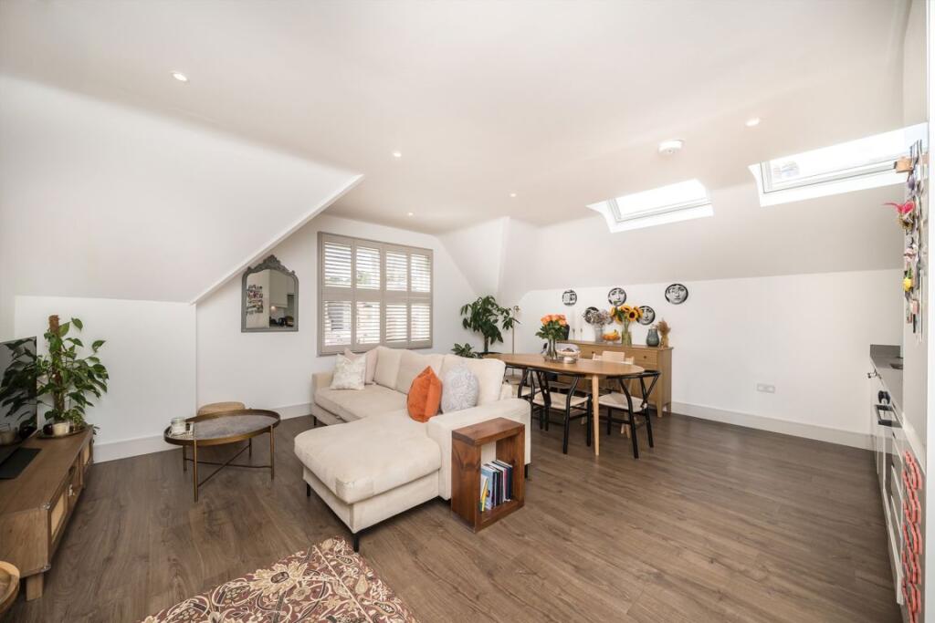 Apartment in London, Surbiton - View 5