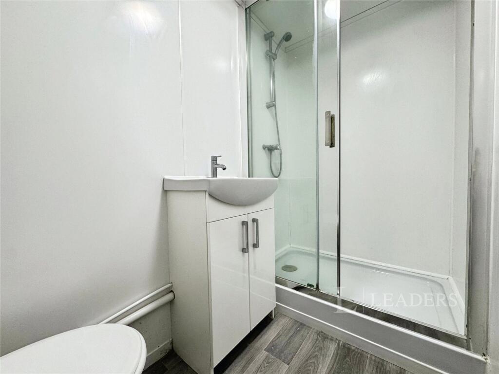 Apartment in Norwich - View 5