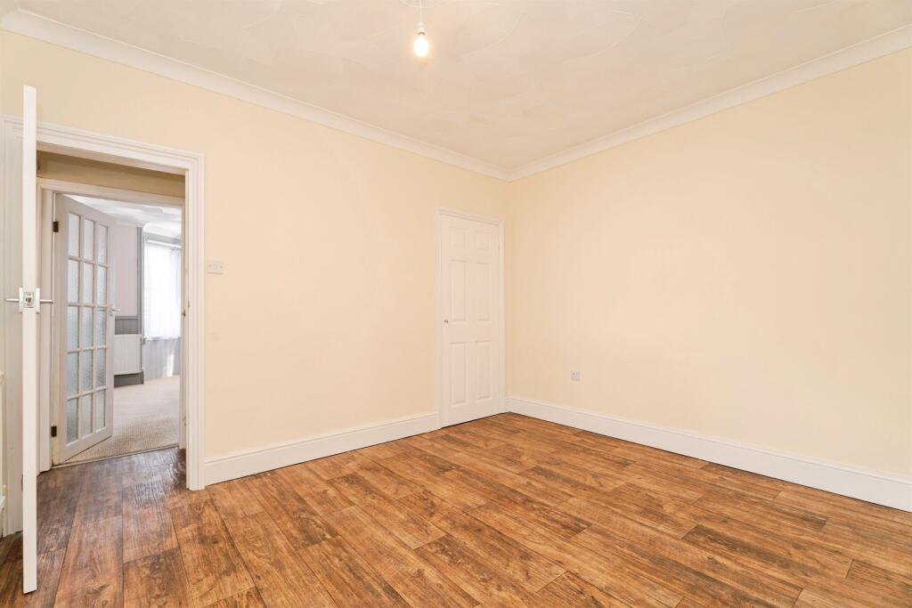 Queens Road, FAKENHAM - View 6