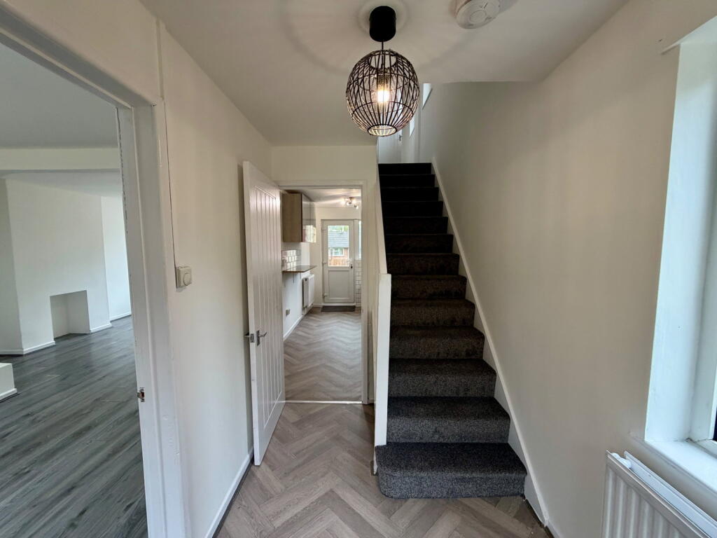 Salway Avenue, Pengam, Blackwood, NP12 3TH photo 2