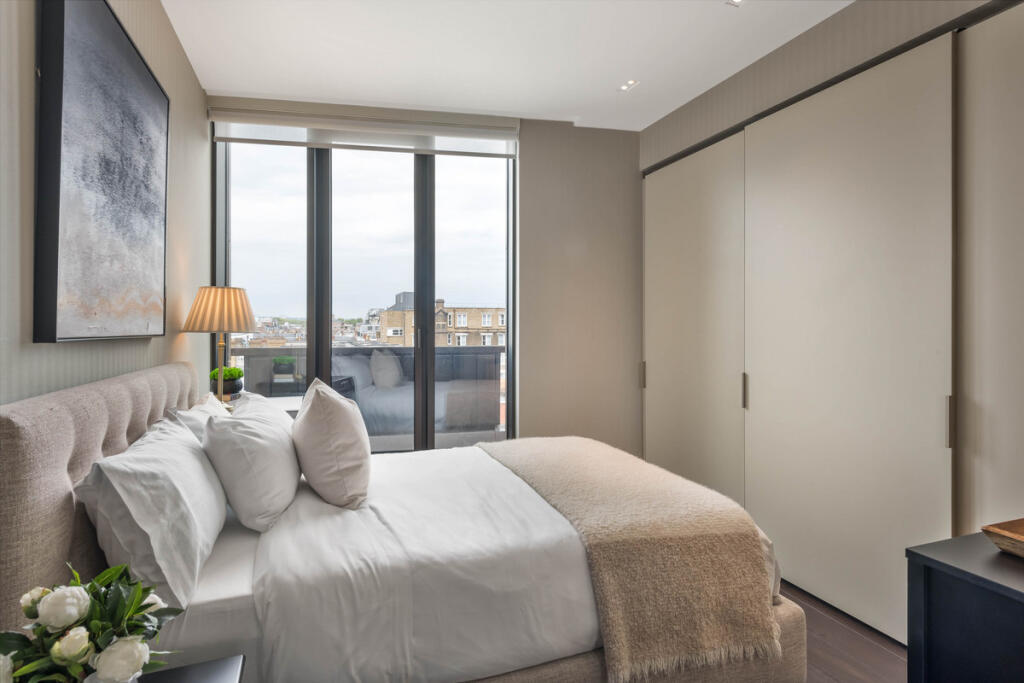 Apartment in London - More