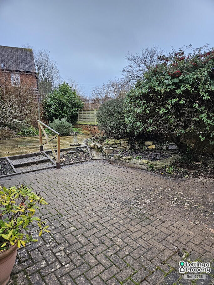 Main image of property: Lears Drive, Bishops Cleeve, Cheltenham, Gloucestershire, GL52 8NR