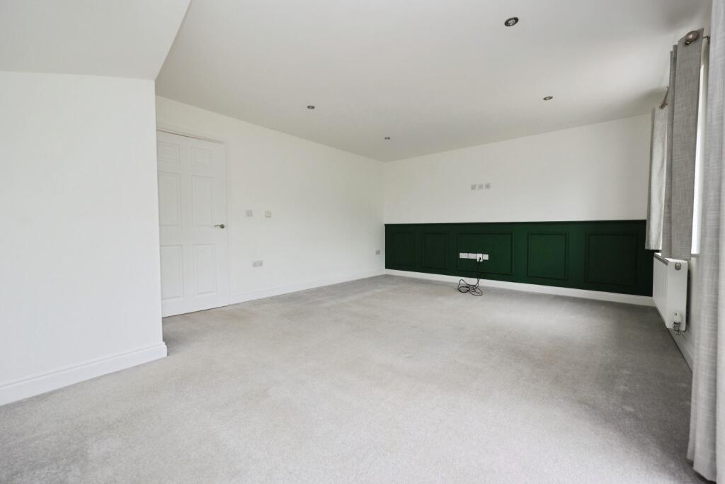 House in North Kesteven, Waddington - View 5