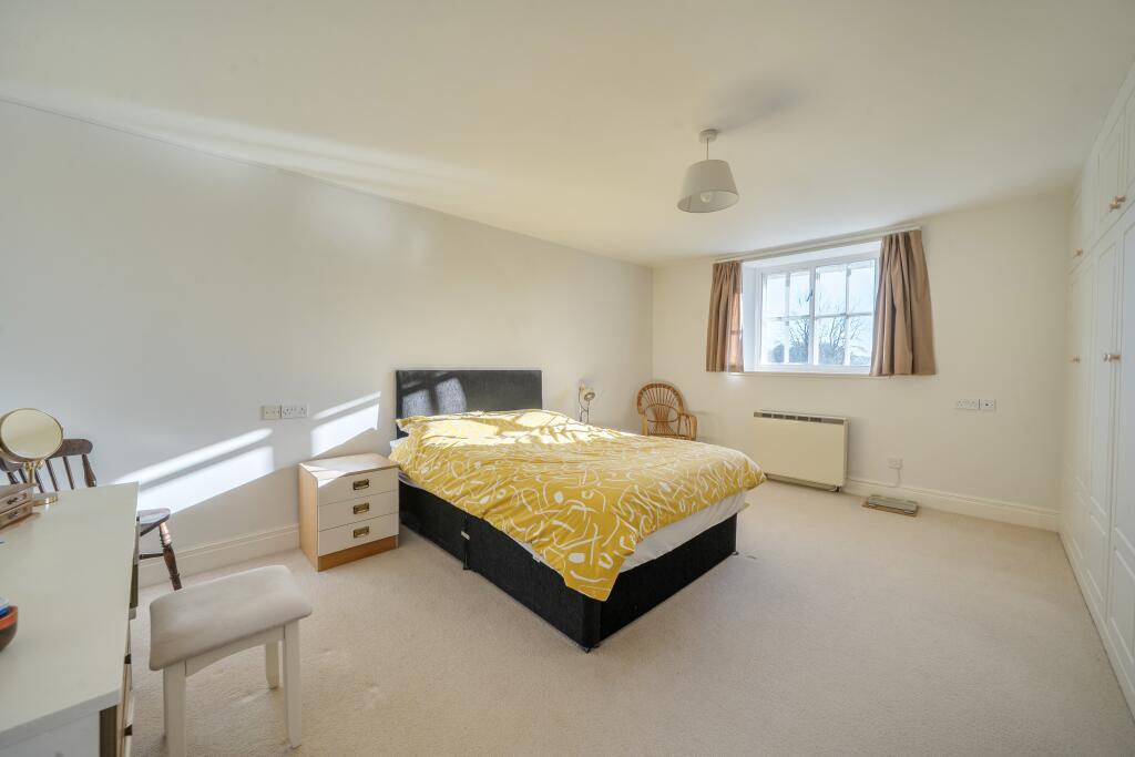 The Priory, Priory Road, Newton Abbot, TQ12 photo 4