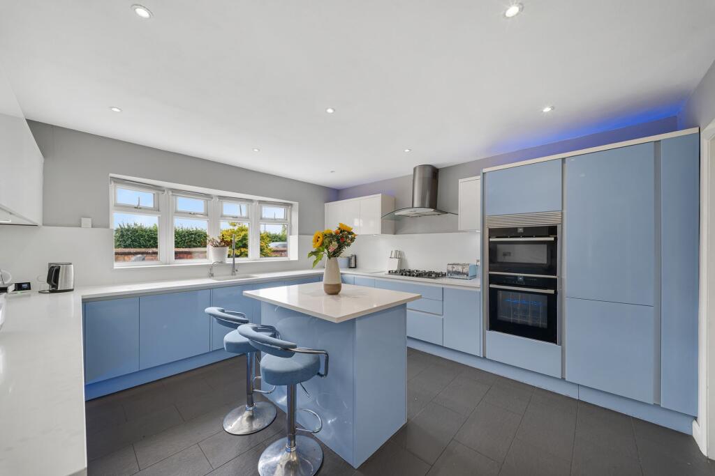 House in Knowsley, Cronton - View 4
