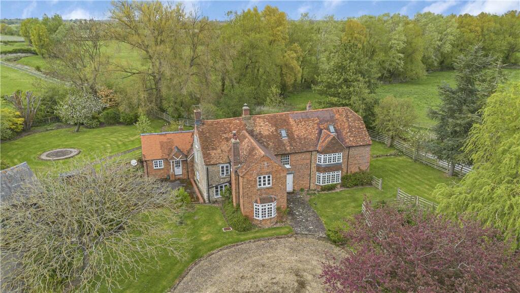 Main image of property: Mill Lane, Twyford, Buckingham, Buckinghamshire, MK18