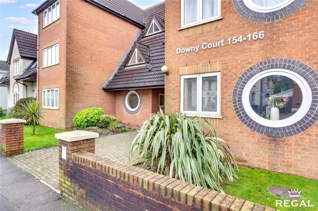 Downy Court, 154 - 166 Bournemouth Road, BH14 photo 4