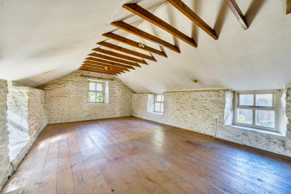 House in Truro - View 5