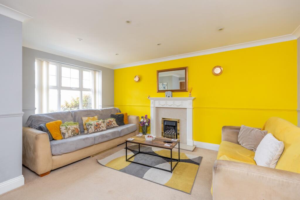House in Salisbury - View 5