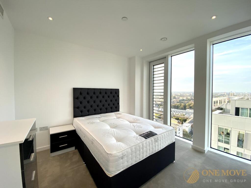 Apartment in London - More