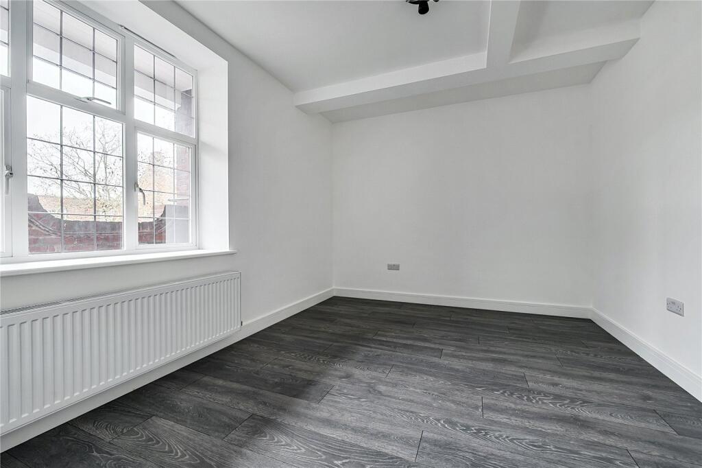 Additional image 3 of The Broadway, St. Peters Street, St. Albans, Hertfordshire, AL1