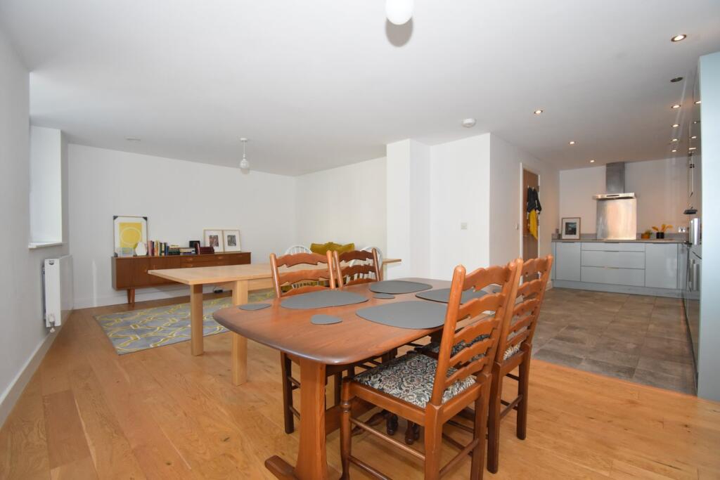 Southernhay East, Exeter, EX1 - View 5