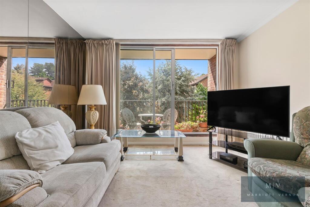 Apartment in Croydon - View 5