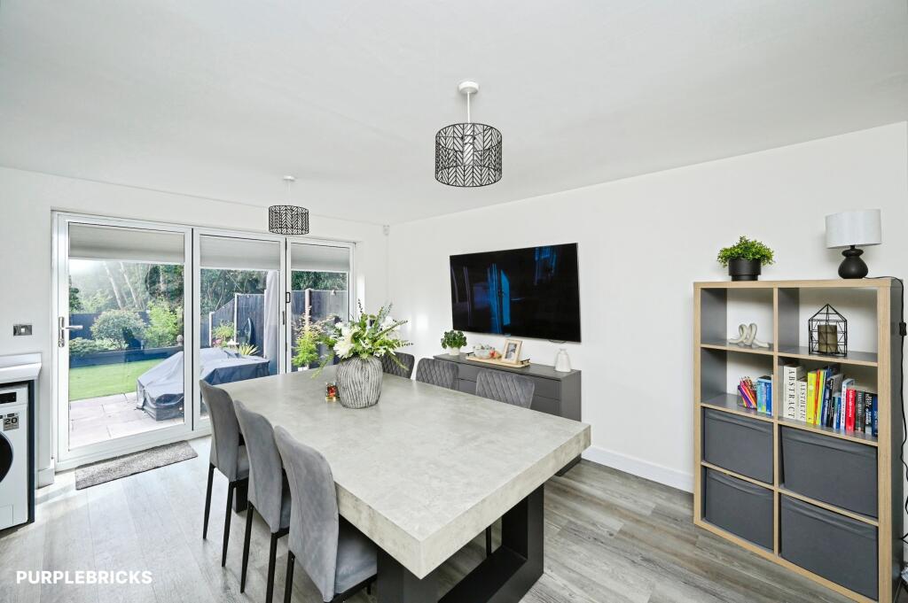 House in Bolsover, South Normanton - More